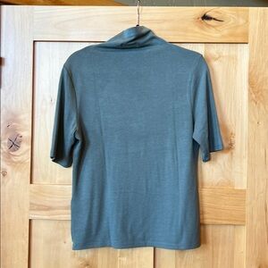 NWOT Banana Republic Factory Soft Luxe Turtleneck Top, Size Large, Slate Green